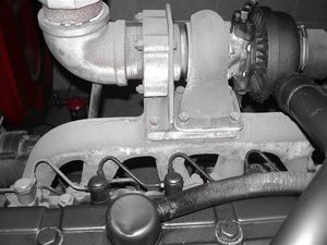 removable insulating blanket / exhaust / engine