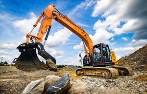 さるきち Short tail swing excavator - ZX245USLC-6 - Deere-Hitachi