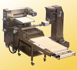 stuffed pasta forming machine