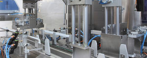 wrap-around case packer