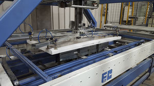 unwrapping machine