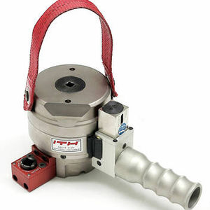 hydraulic bolt tensioner