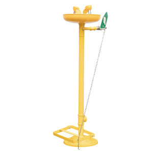 floor-standing eyewash station