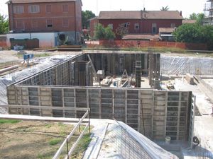 climbing formwork / wall / steel / high