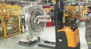 pneumatic stacker truck