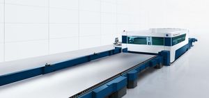 CO2 laser cutting machine