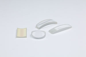 cylindrical lens element