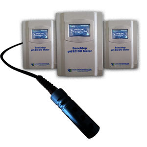 bench-top pH meter 1