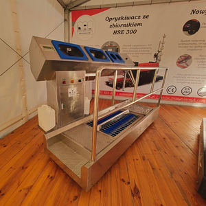 shoe sole and hand washer with turnstile