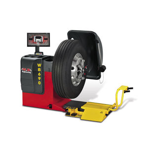 car wheel balancer