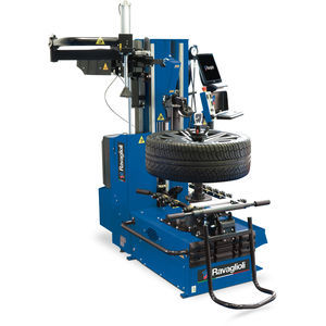 car tyre changer