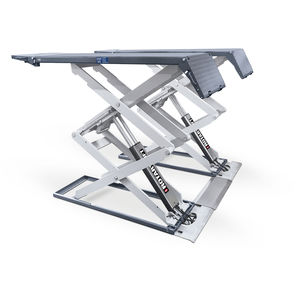 double-scissor car lift