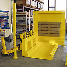 automatic materials handling system / for reels / industrial