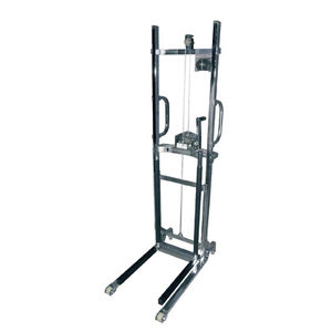 manual stacker truck