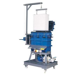 filtration system with filter cartridge