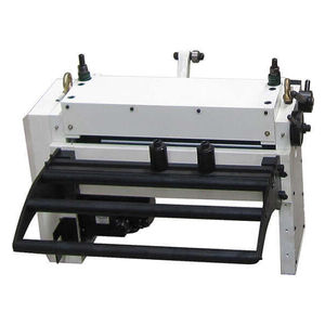 mechanical feeder
