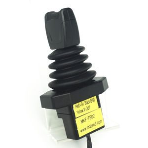 霍尔效应操纵杆