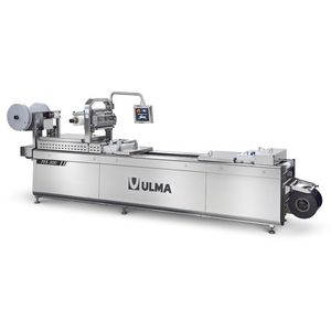 roll-fed thermoforming machine