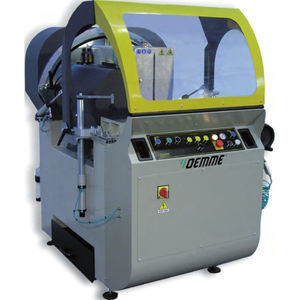 circular sawing machine