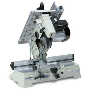 circular sawing machine