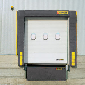 loading dock shelter