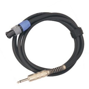 signal cable assembly