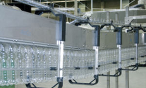 PET bottle conveyor