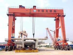 rubber-tired gantry crane