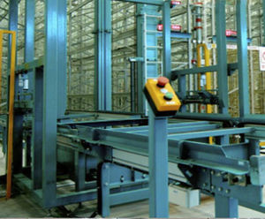 托盘堆垛机和卸托盘机