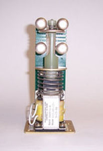 单相机电继电器