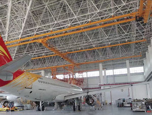 hanging overhead crane