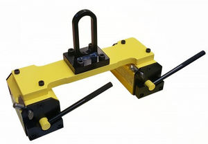 manually switched permanent magnetic lifter 1