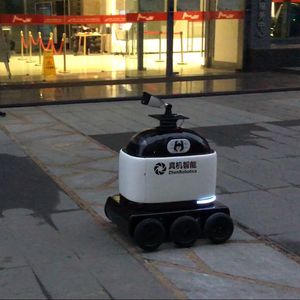 food delivery robot