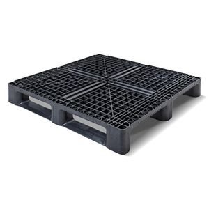 plastic pallet