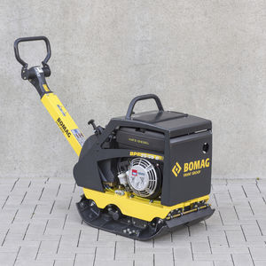 reversible vibratory plate