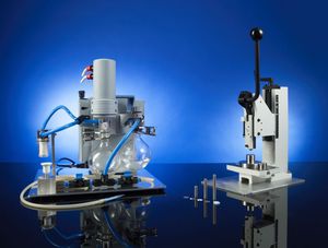 立式箱式封隔器