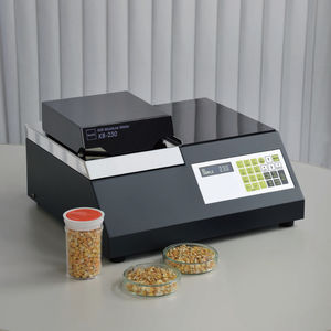 infrared moisture analyzer