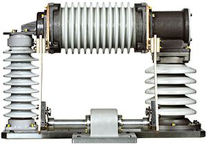 vacuum circuit breaker