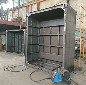 skip container