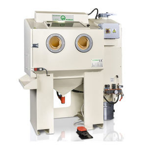 suction blast cabinet
