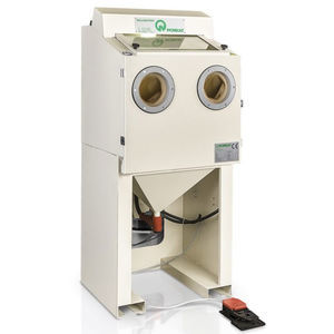suction blast cabinet
