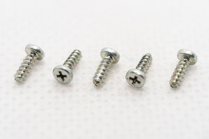 fastening screw
