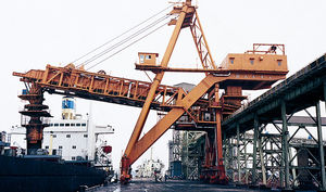 ship loader