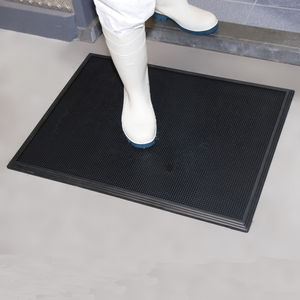 anti-slip mat / disinfectant / rubber / for the food industry