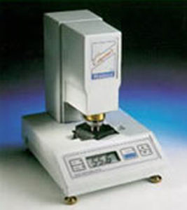 universal hardness tester