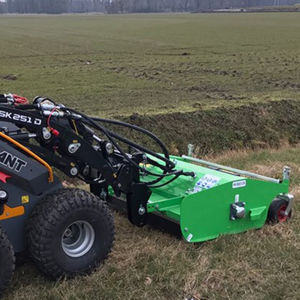 walk-behind lawn mower 1