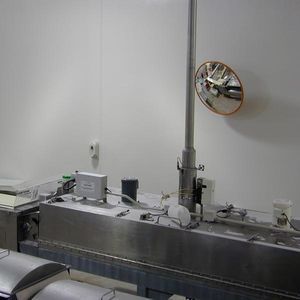mirror for the food industry