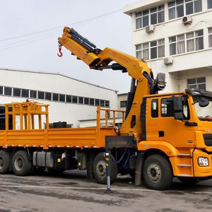 truck-mounted crane