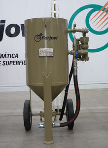 manual sandblasting machine