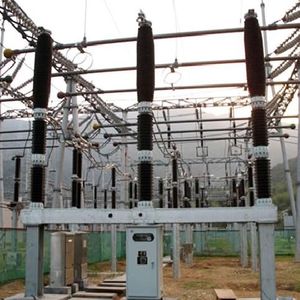 SF6 gas-insulated circuit breaker